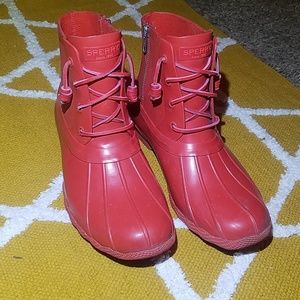 Red sperry duck boots